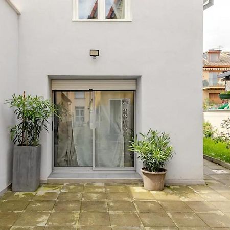 Maisonnette Avec Terrasse Strasbourg Exterior photo